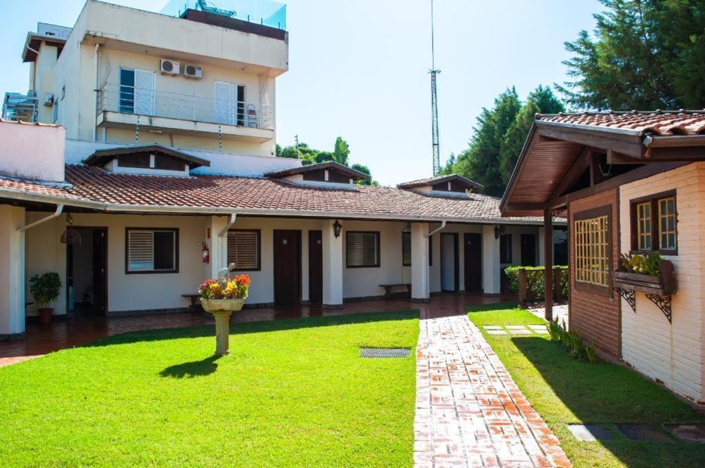 יגואריונה Galeria Hotel Pousada מראה חיצוני תמונה