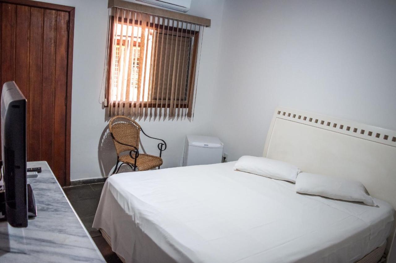 יגואריונה Galeria Hotel Pousada מראה חיצוני תמונה