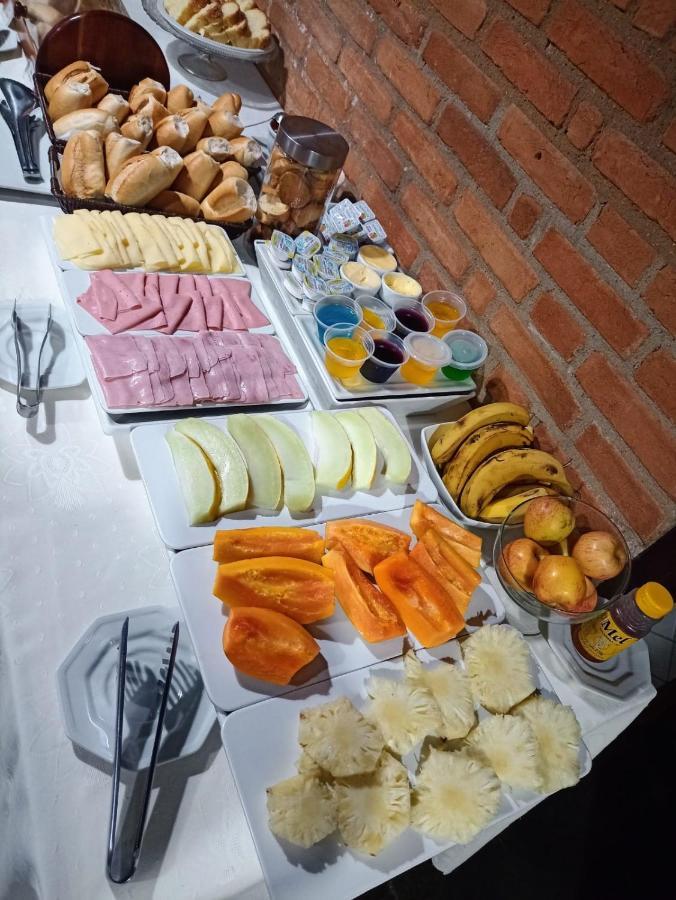 יגואריונה Galeria Hotel Pousada מראה חיצוני תמונה